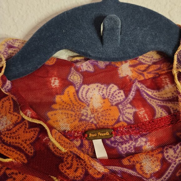 Mesh Floral Long Sleeve - Picture 2 of 2